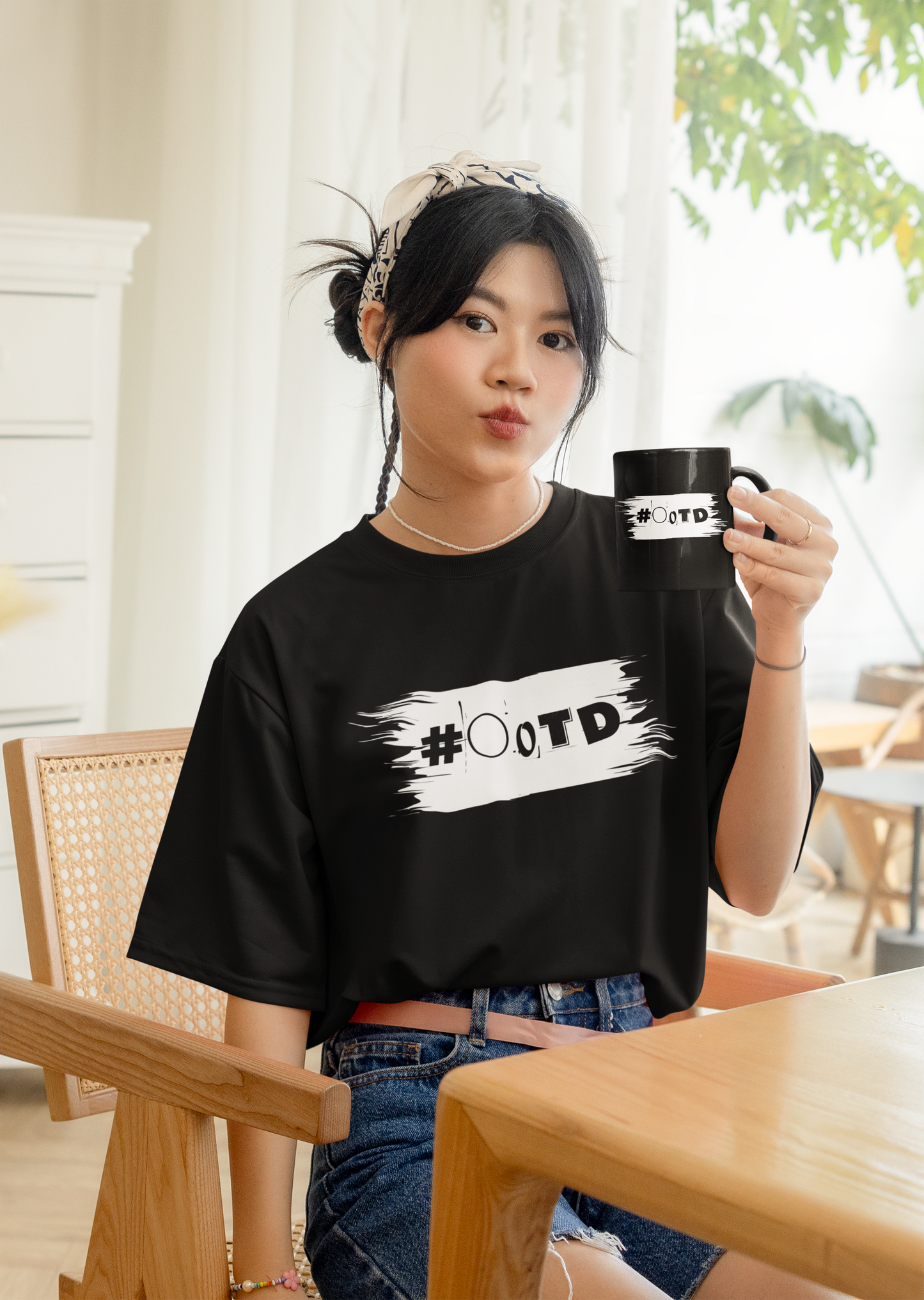 #OOTD Unisex Oversized Classic T-Shirt